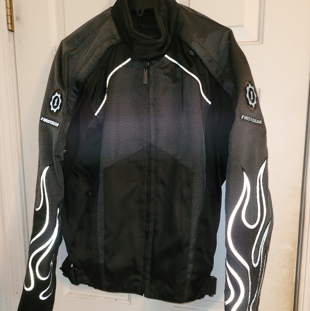 Mens First Gear L/XL motorcycle Jacket textile armored vented reflective flames